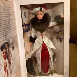 NIB Special Edition Barbie 1995 Holiday Memories